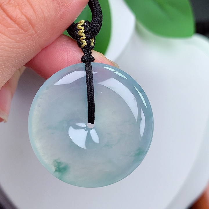 颈饰未镶嵌翡翠平安扣 31.3x6.0mm