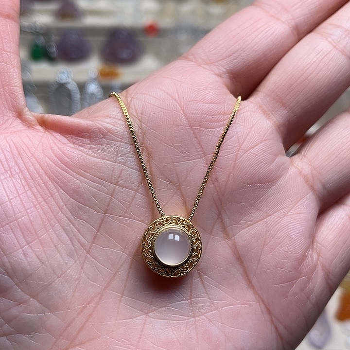 静***g玛瑙/玉髓未镶嵌颈饰