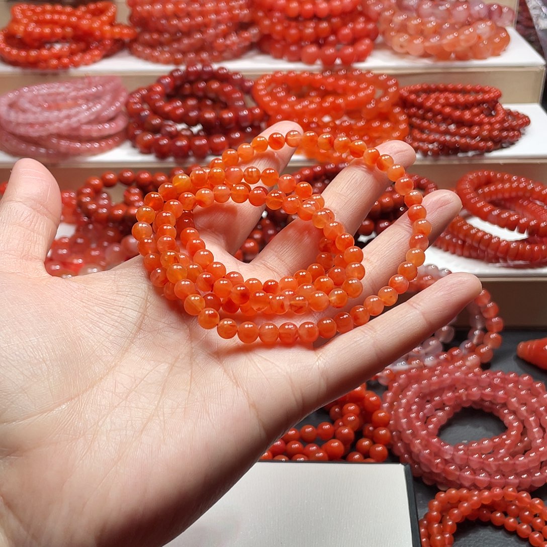 南红玛瑙未镶嵌手链