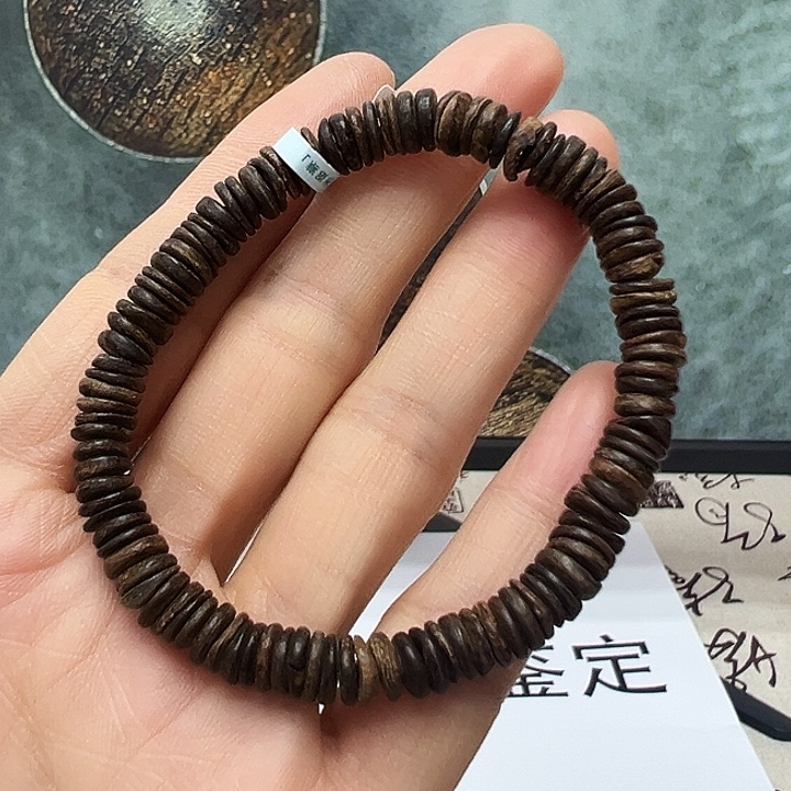 沉香手串达拉干沉水片珠手串