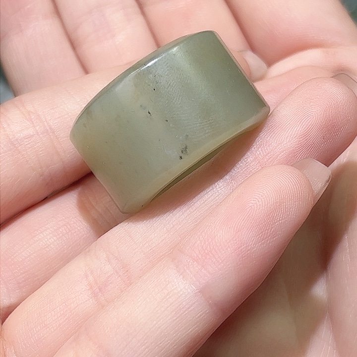 和田玉颈饰未镶嵌阳****e