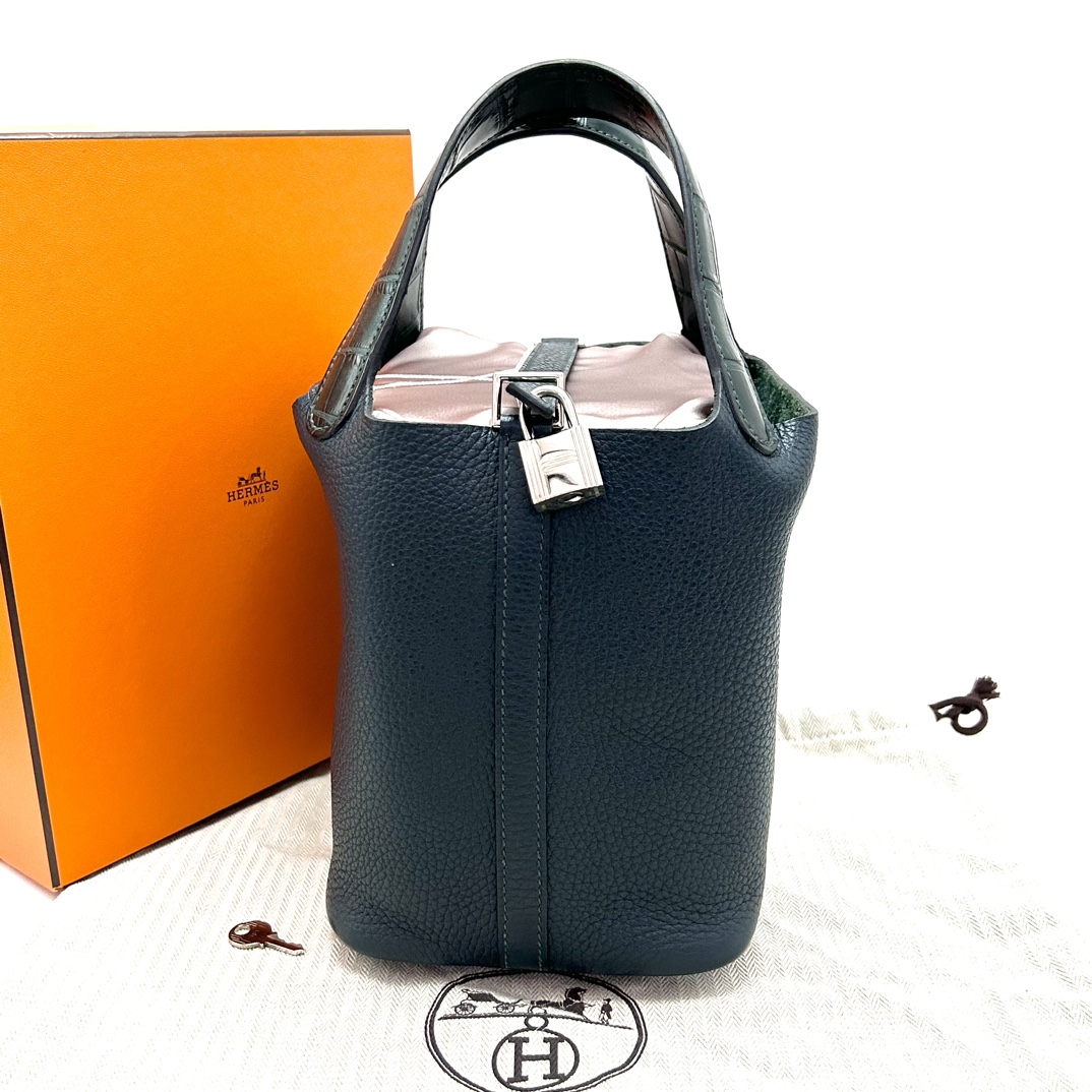 95新 Hermes/爱马仕 松柏绿鳄鱼手柄菜篮子18手提73224