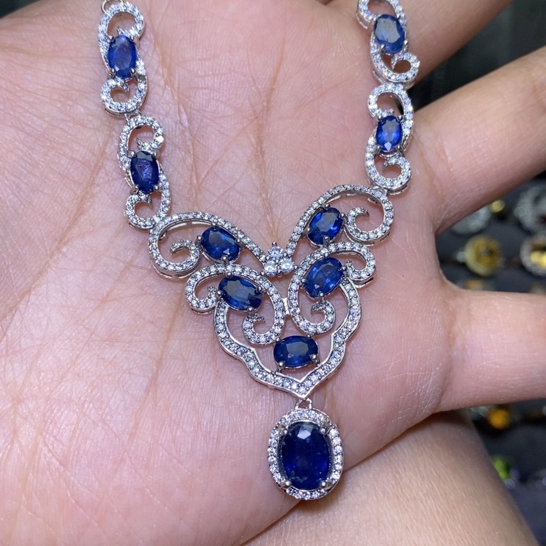 蓝宝石颈饰银S925镶嵌