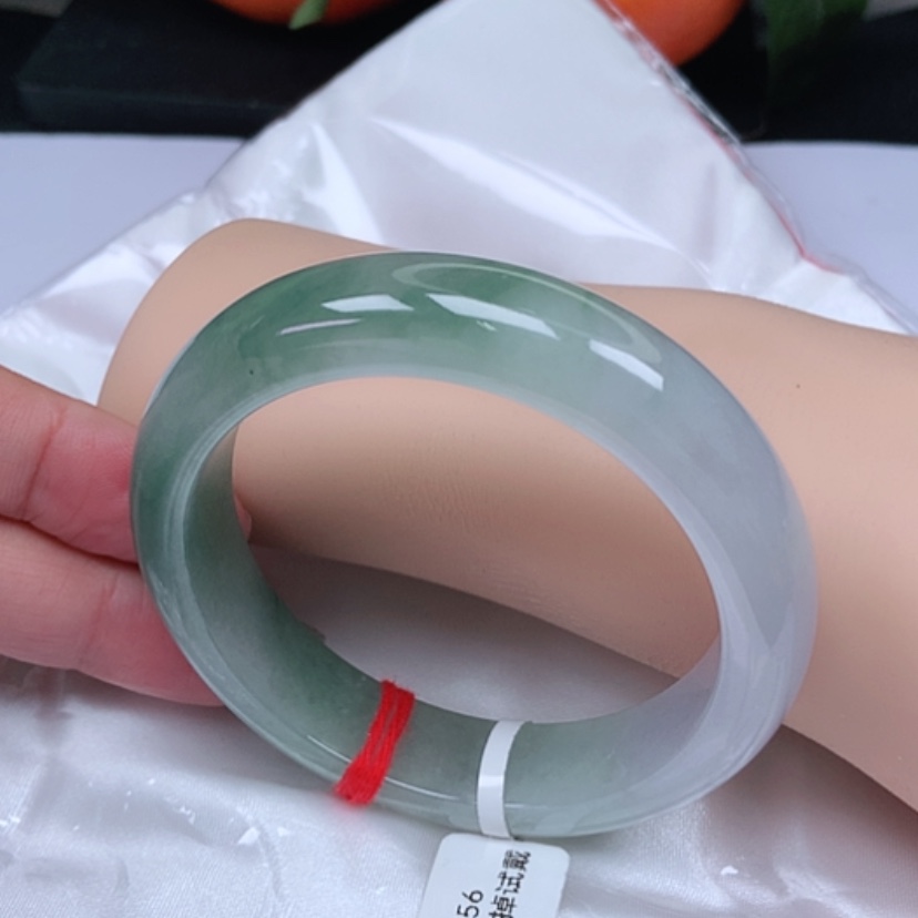 【闪购商品】翡翠手镯未镶嵌，