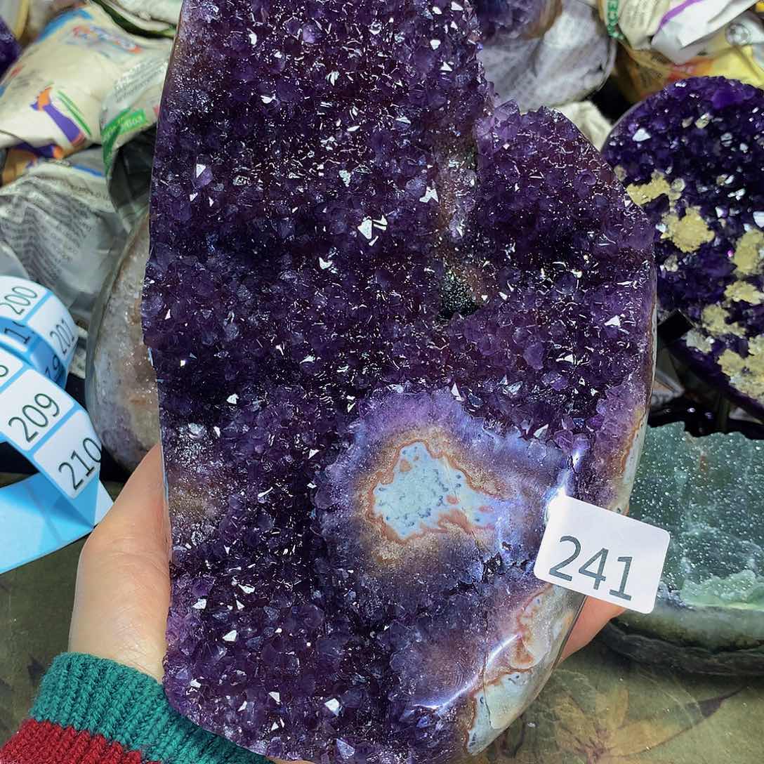 紫晶大型摆件（非配饰）未镶嵌