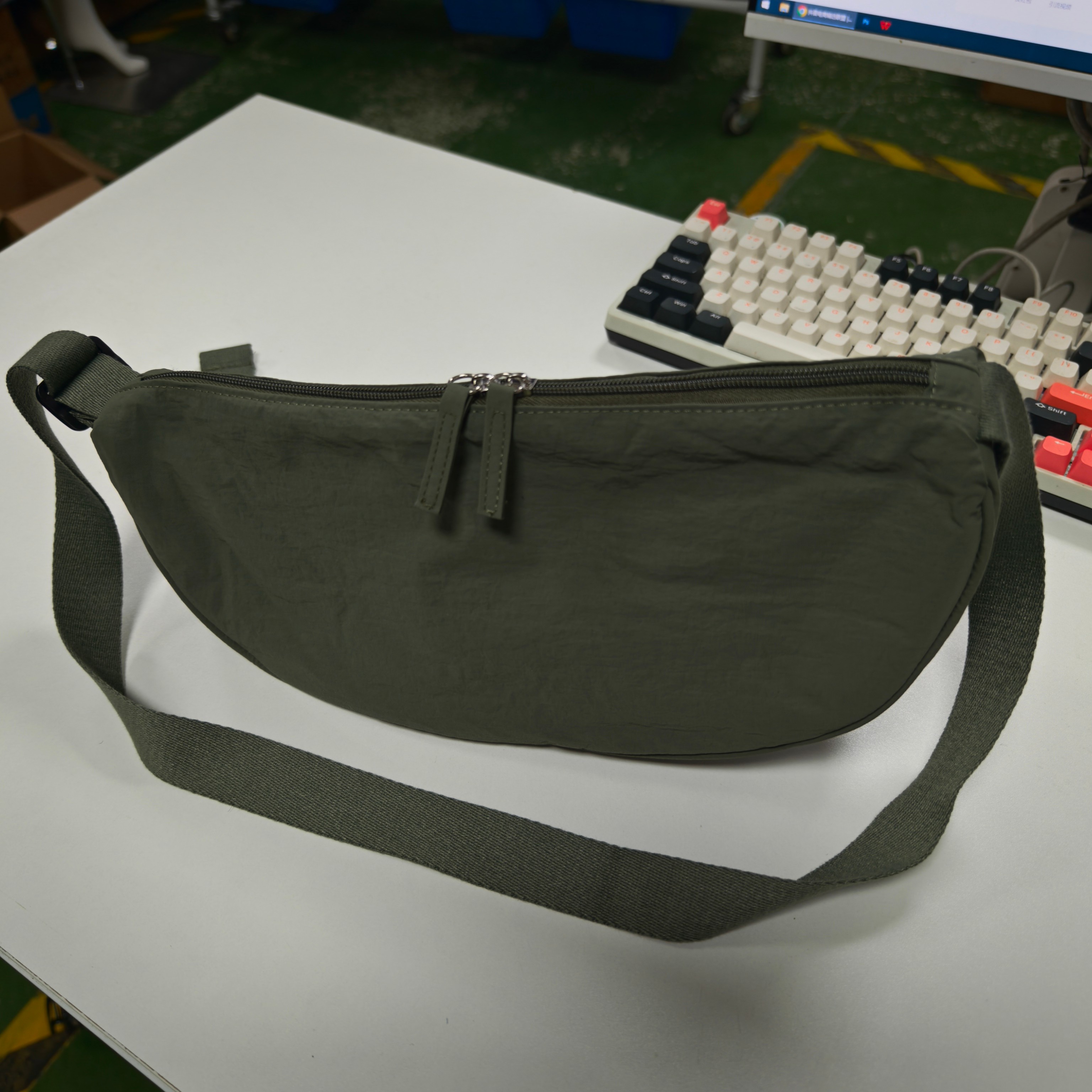 【MUJI风升级版】日系极简饺子包｜剪标+防泼水｜打工人精致通勤刚需