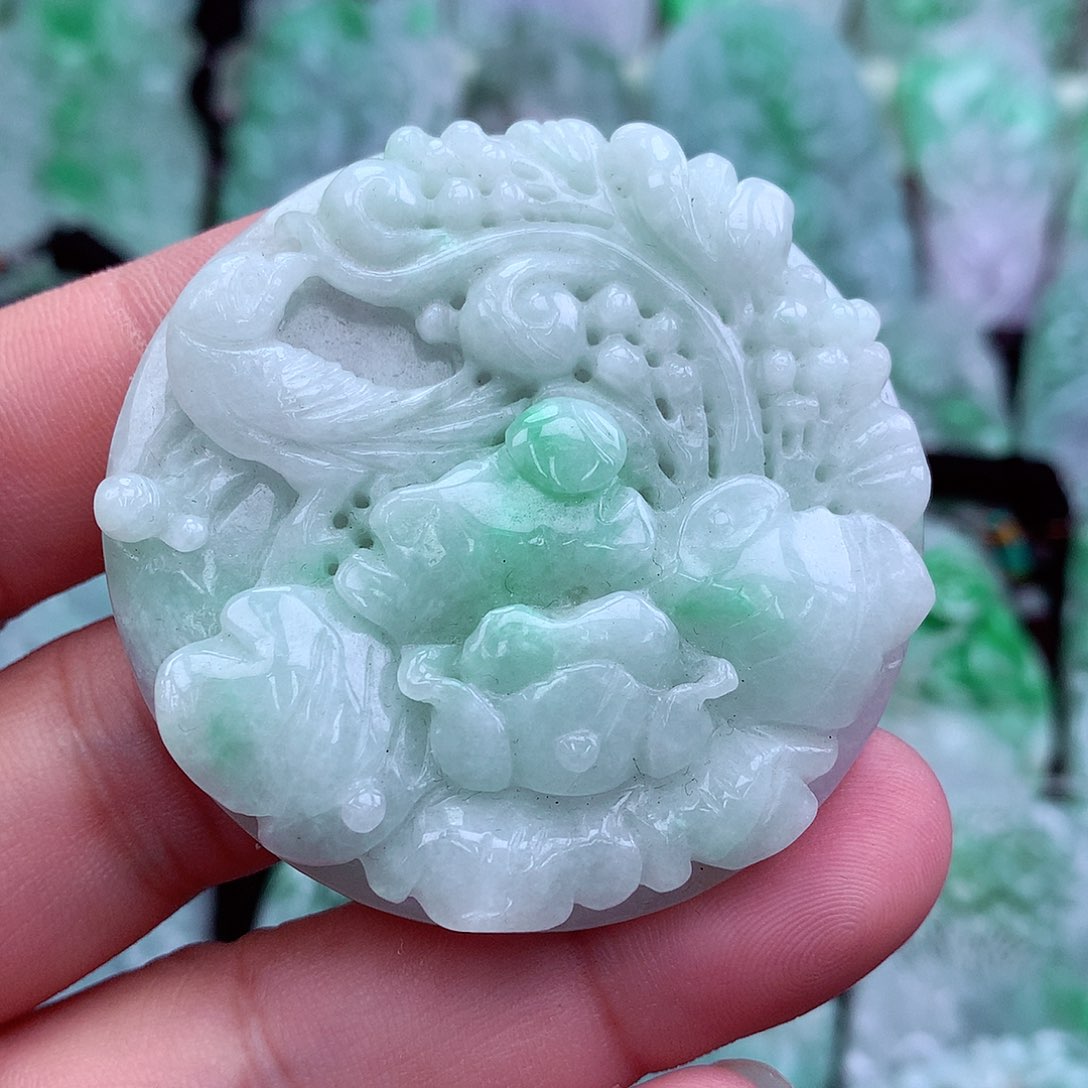 翡翠吊坠(不含链)未镶嵌