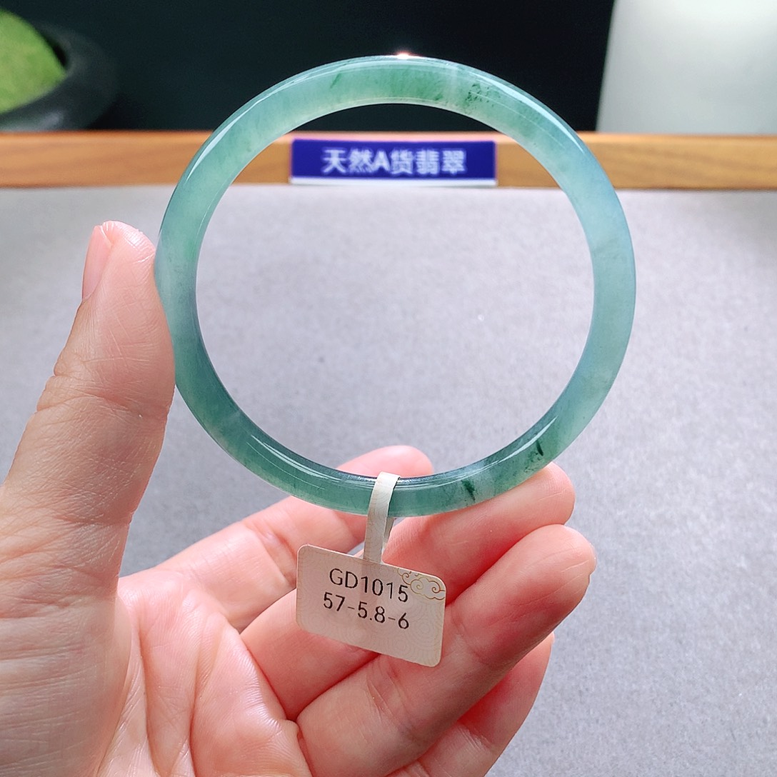 未镶嵌手镯翡翠天然翡翠手镯a货