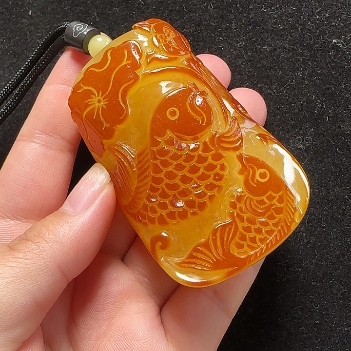 蜜蜡珠宝奇石未镶嵌