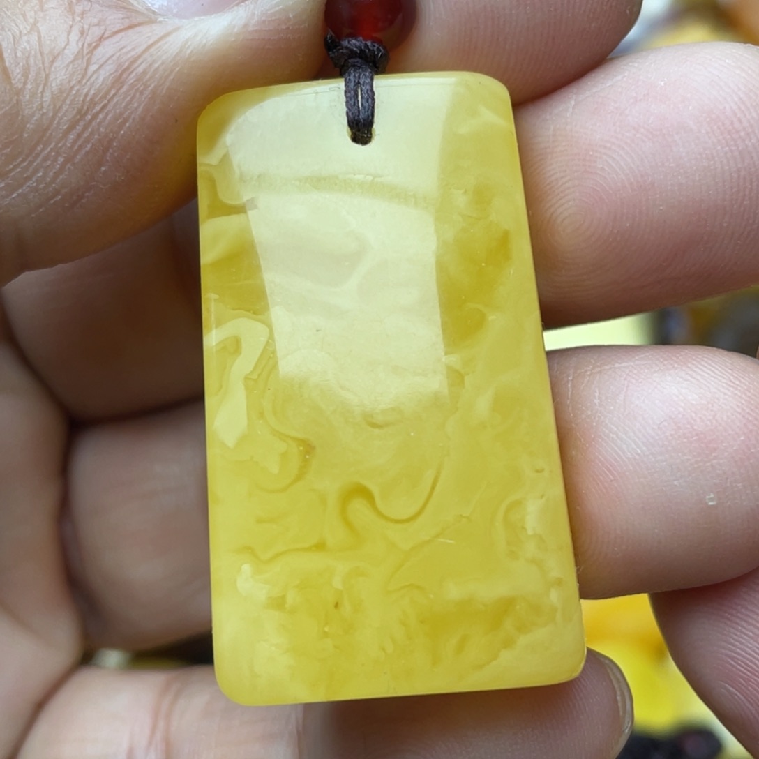 蜜蜡颈饰未镶嵌蜜蜡吊坠