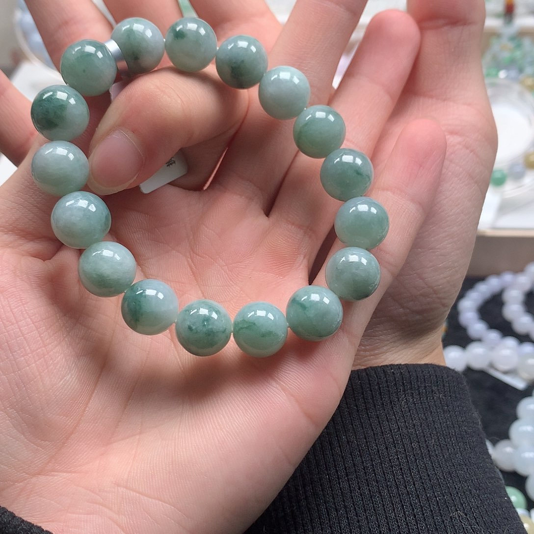 翡翠未镶嵌手链翡翠