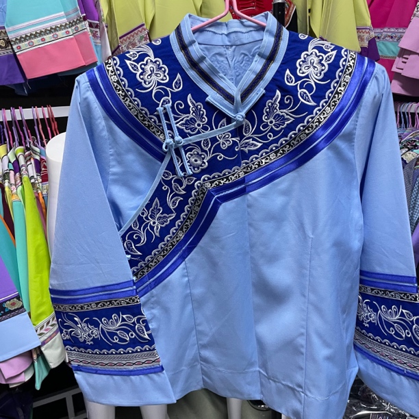 布依族壮族少数民族服饰 国风传统女士服装