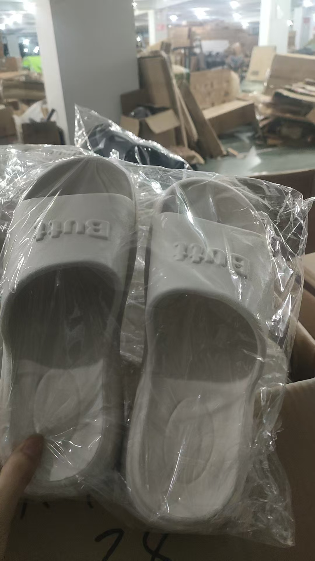 踩死感7厘米米色厚底增高外穿一字拖鞋37-38码