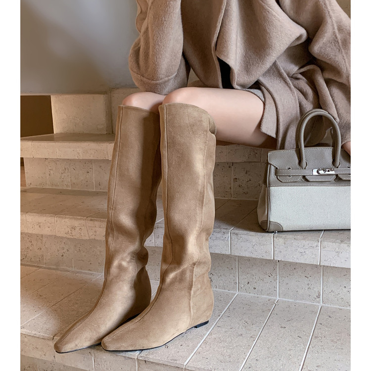 2025年秋冬新款堆堆靴杏色内增高小个子长靴法式简约复古女鞋绒面