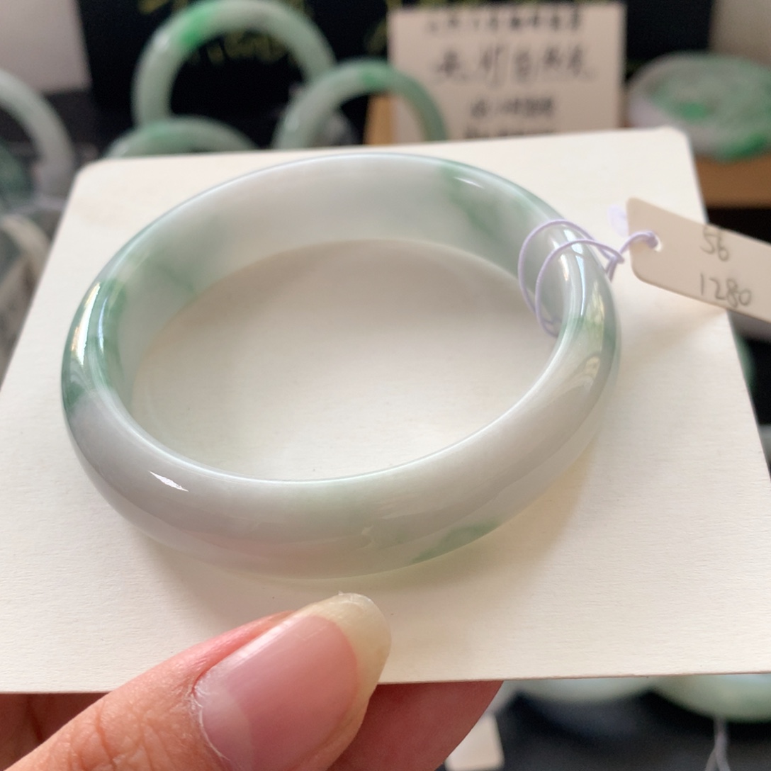 翡翠未镶嵌手镯12货48小时鉴赏期