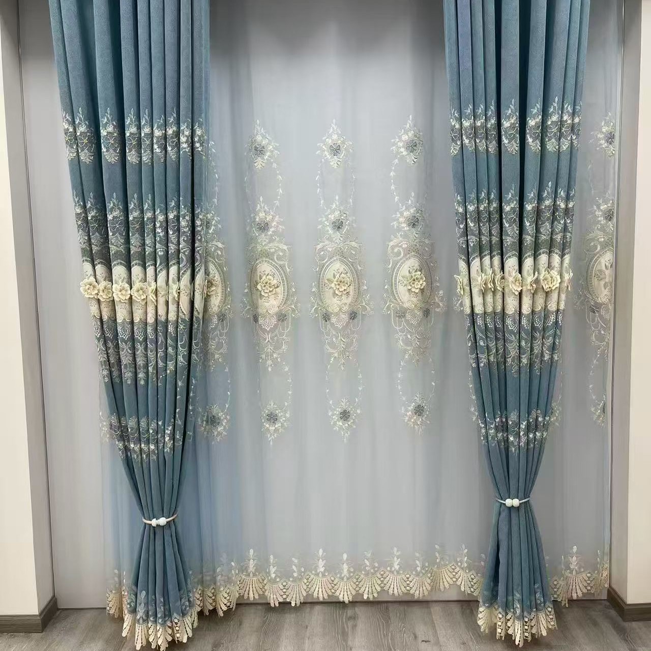 【遇见】3.1门副高档绣花窗帘（按微瑕疵拍）定制不退换，介意勿拍