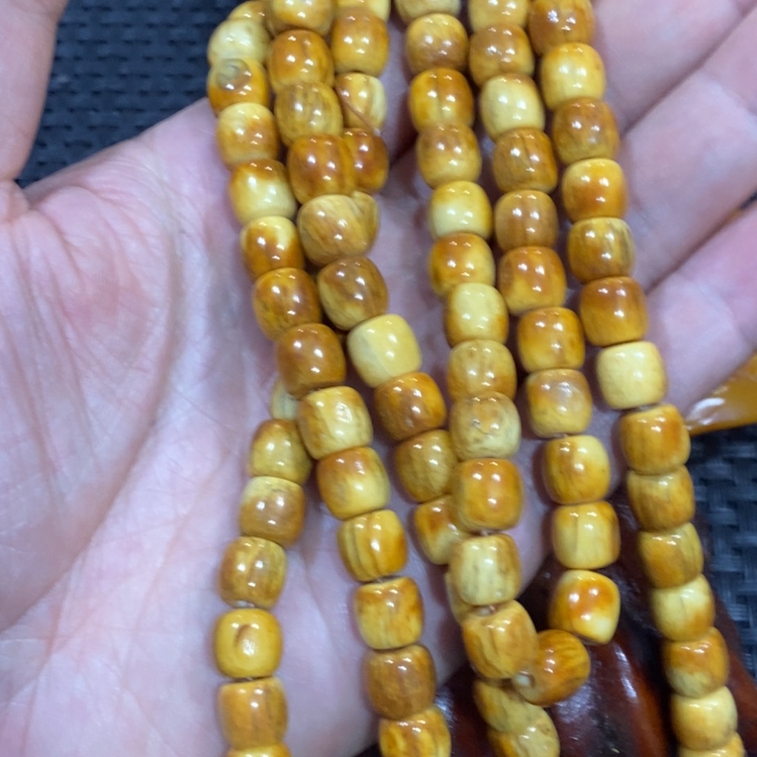 滴血莲花菩提吊坠