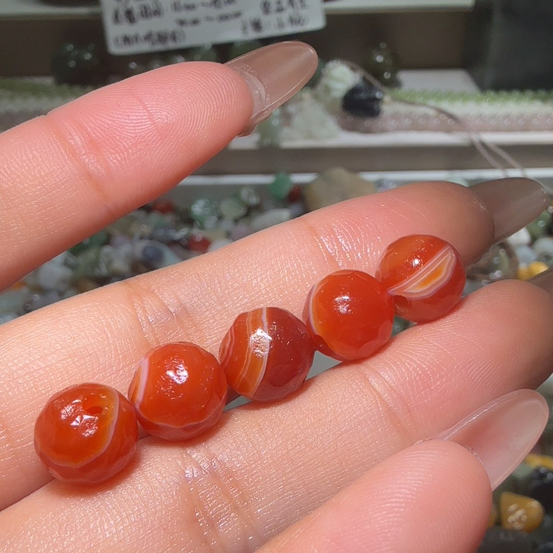 和田玉未镶嵌珠宝半成品