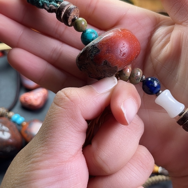 原***歌南红玛瑙未镶嵌颈饰