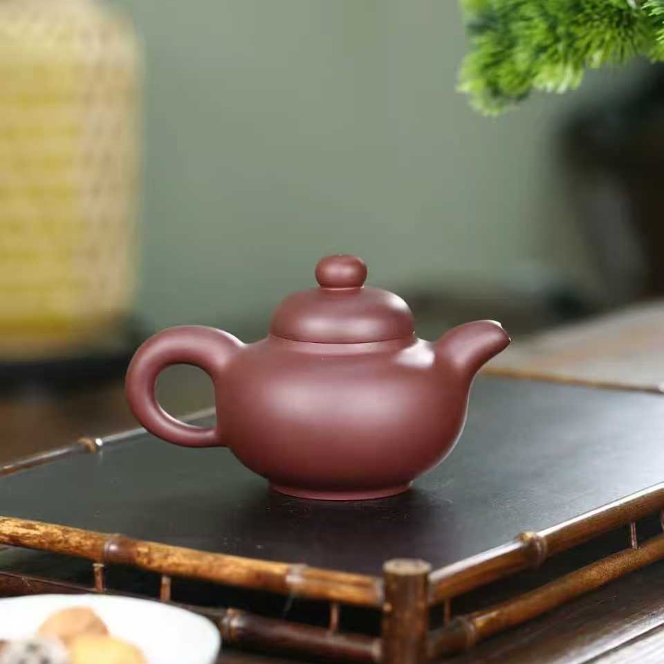 风华壶，容量300cc，原矿60目龙血砂手工制作。