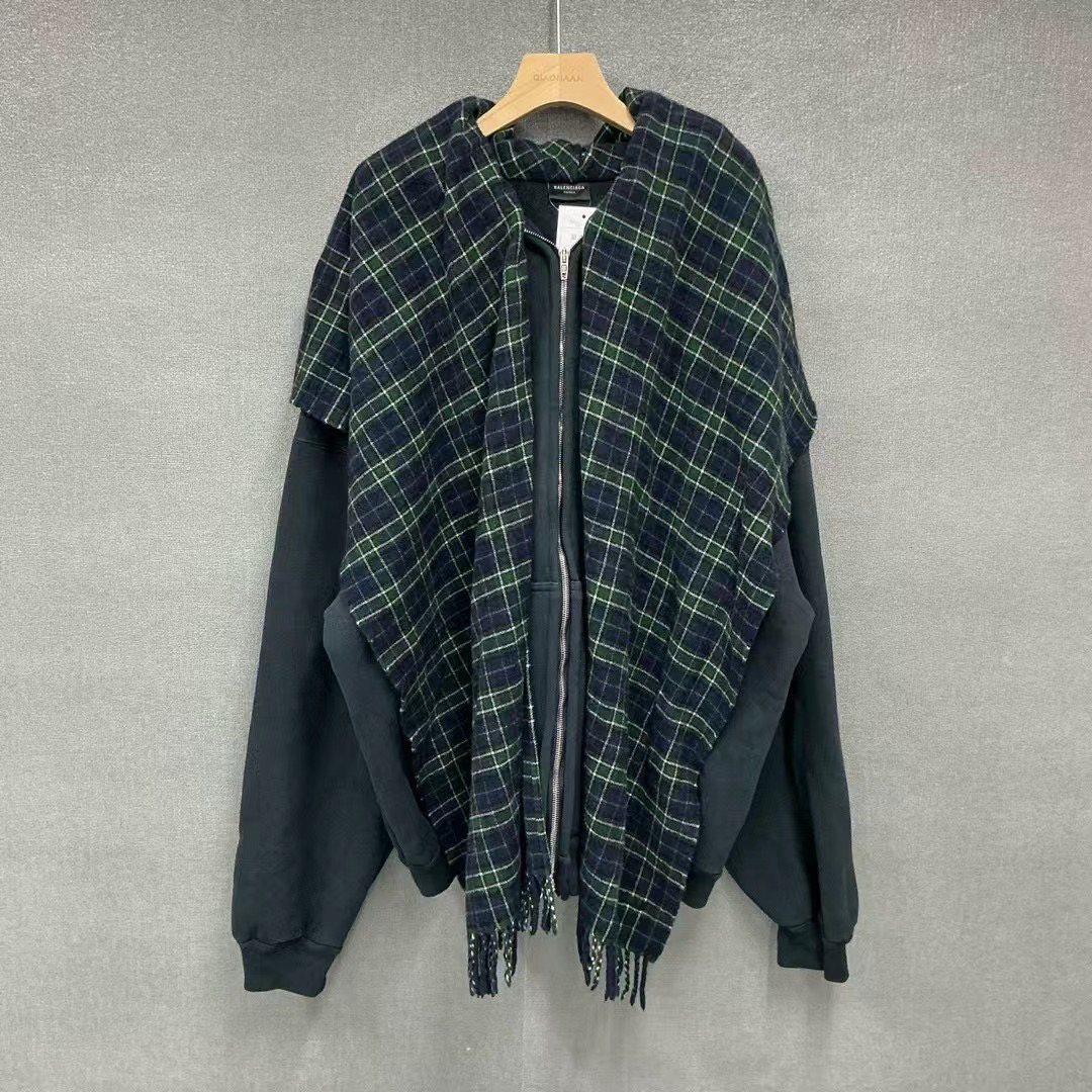 全新未使用 Balenciaga/巴黎世家 围巾连帽假两件卫衣全新带吊3码