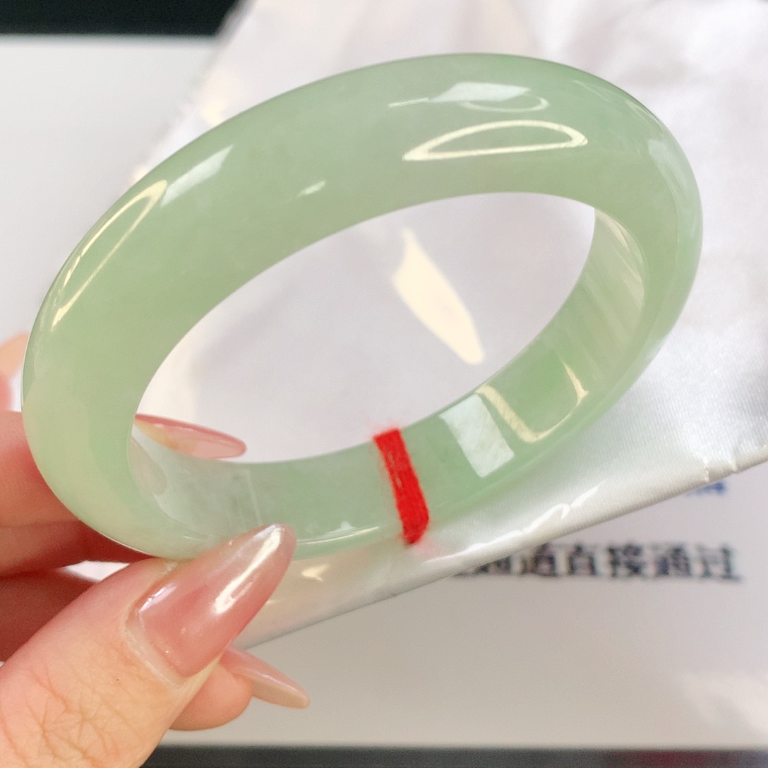翡翠未镶嵌手镯206翡翠