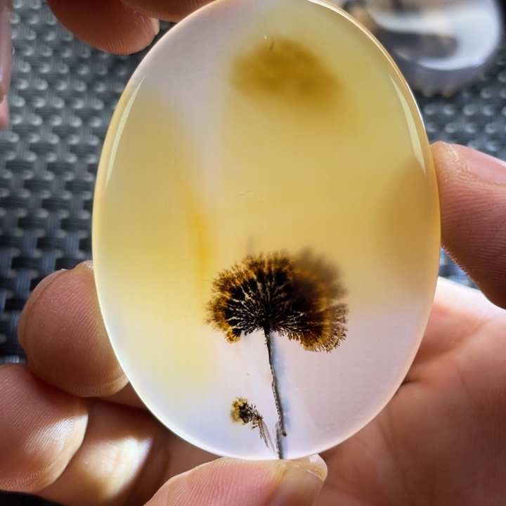 玛瑙/玉髓颈饰未镶嵌风**丽