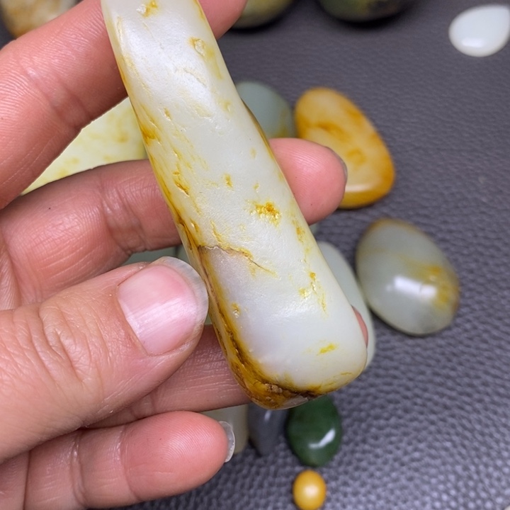 和田玉挂件^_^未镶嵌