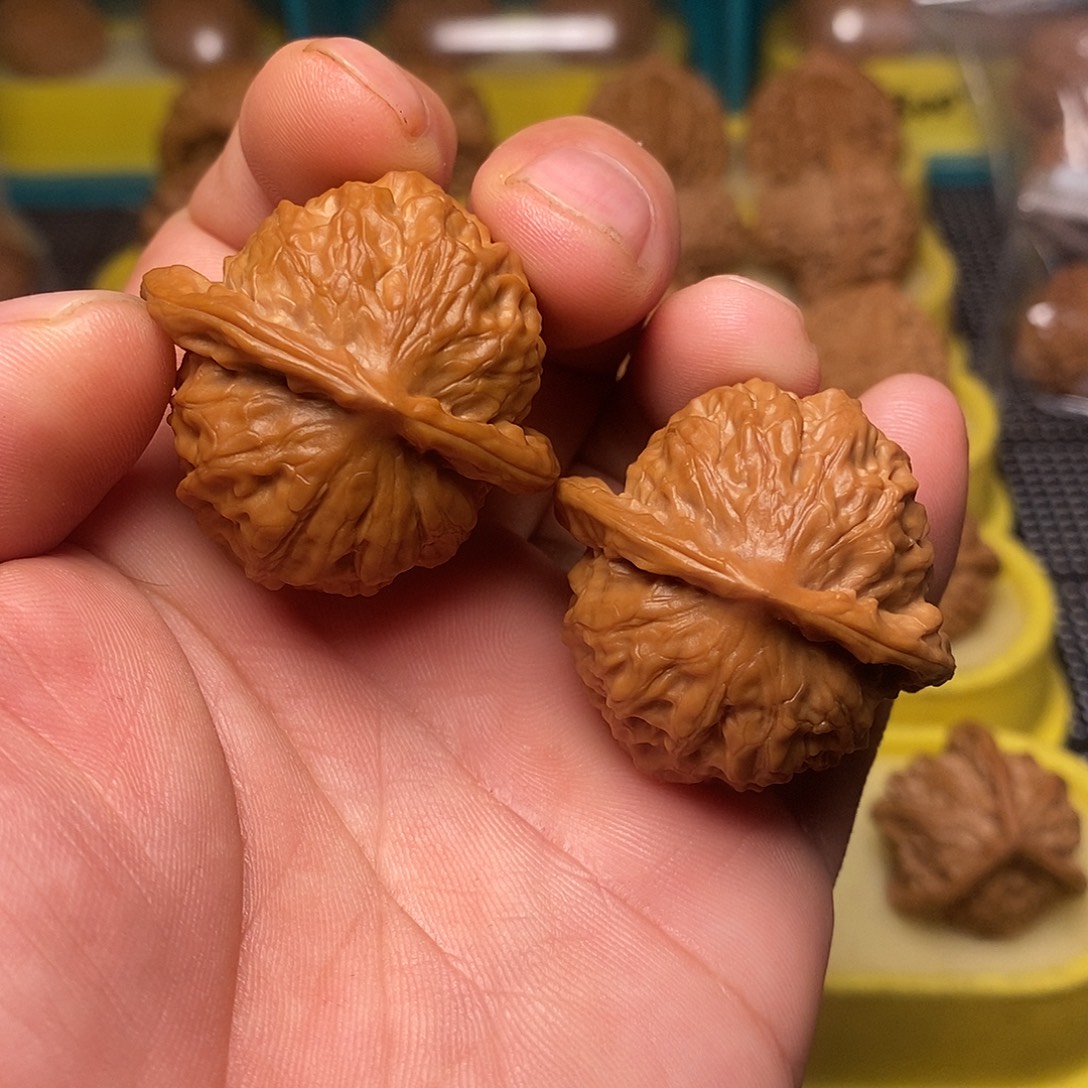 把件文玩核桃瓷娃娃37尺