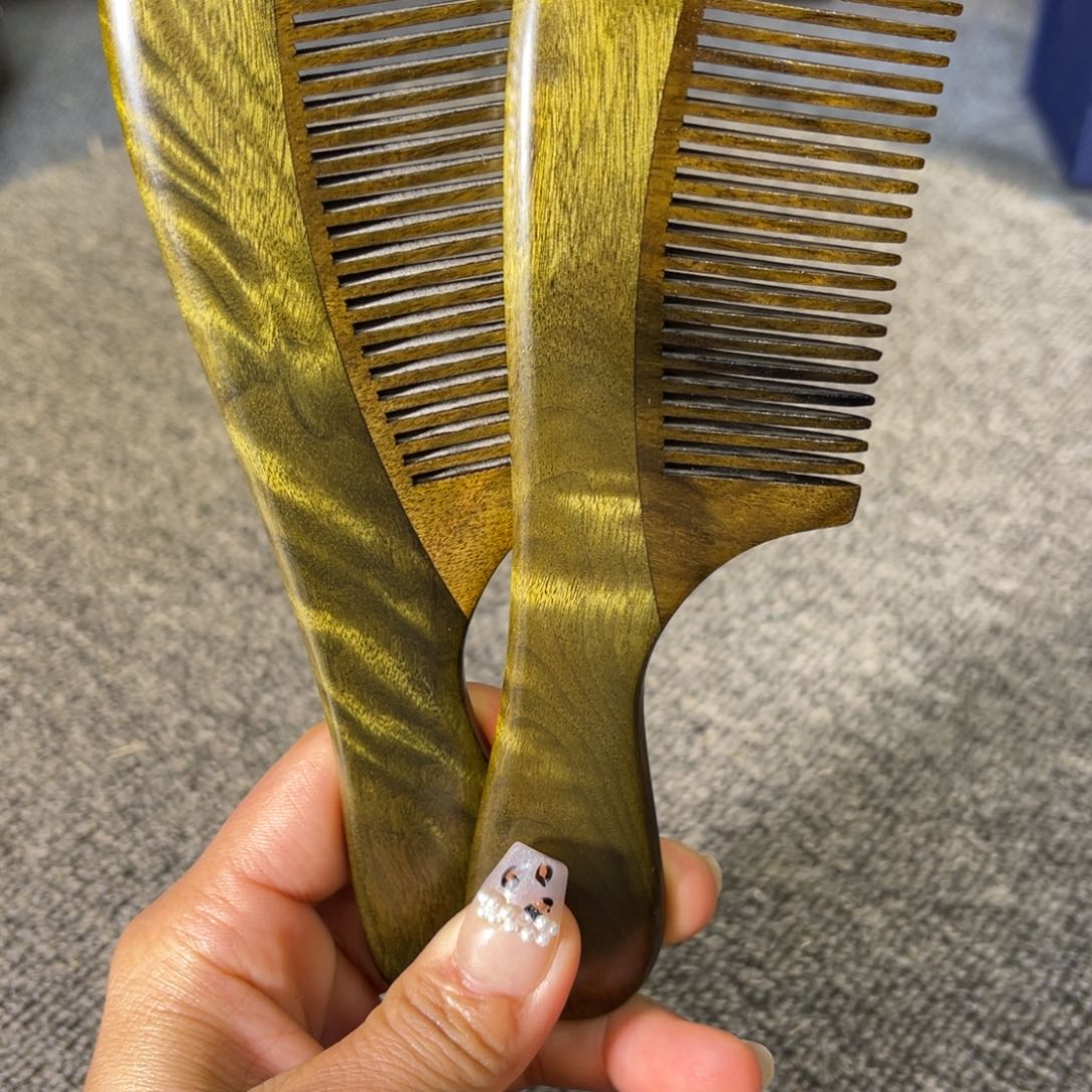 乌木类成套家具梳子