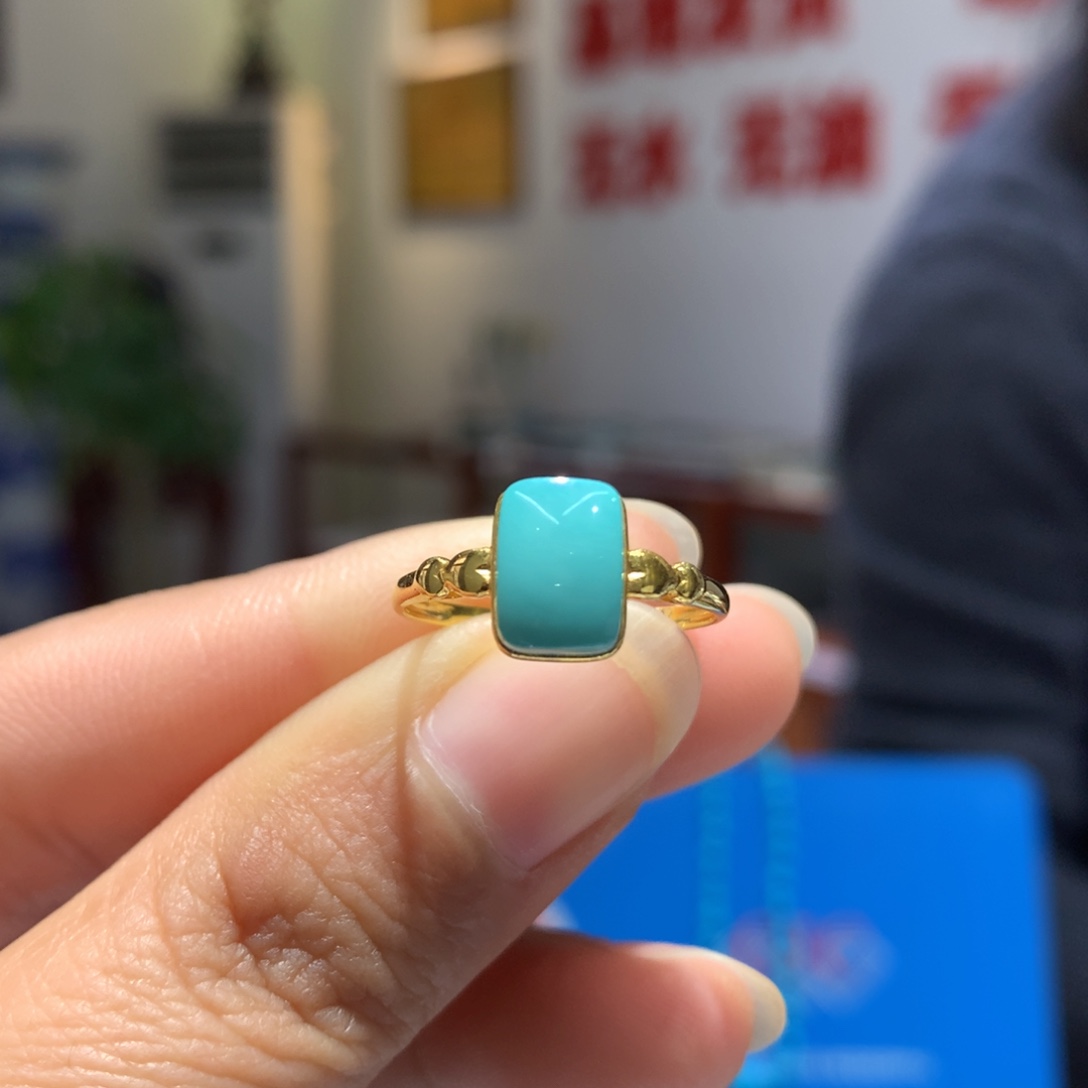 18K金镶嵌绿松石戒指梅*