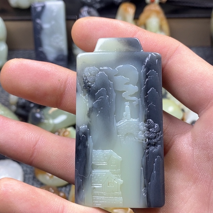 和田玉（糖玉）挂件未镶嵌L****k