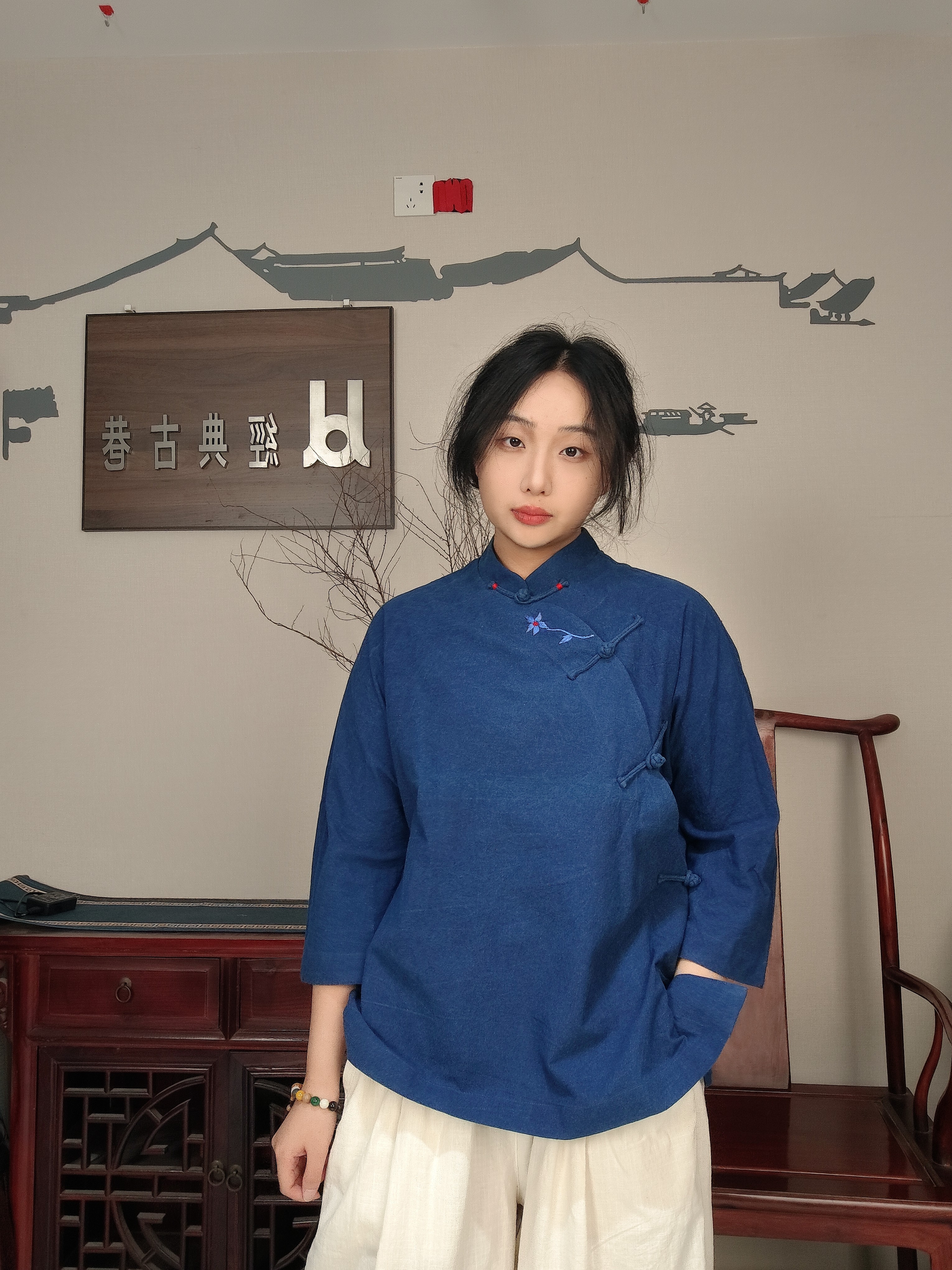 新中式斜襟中长款蜡染纯色薄款手工盘扣茶服复古文艺手工刺绣上衣