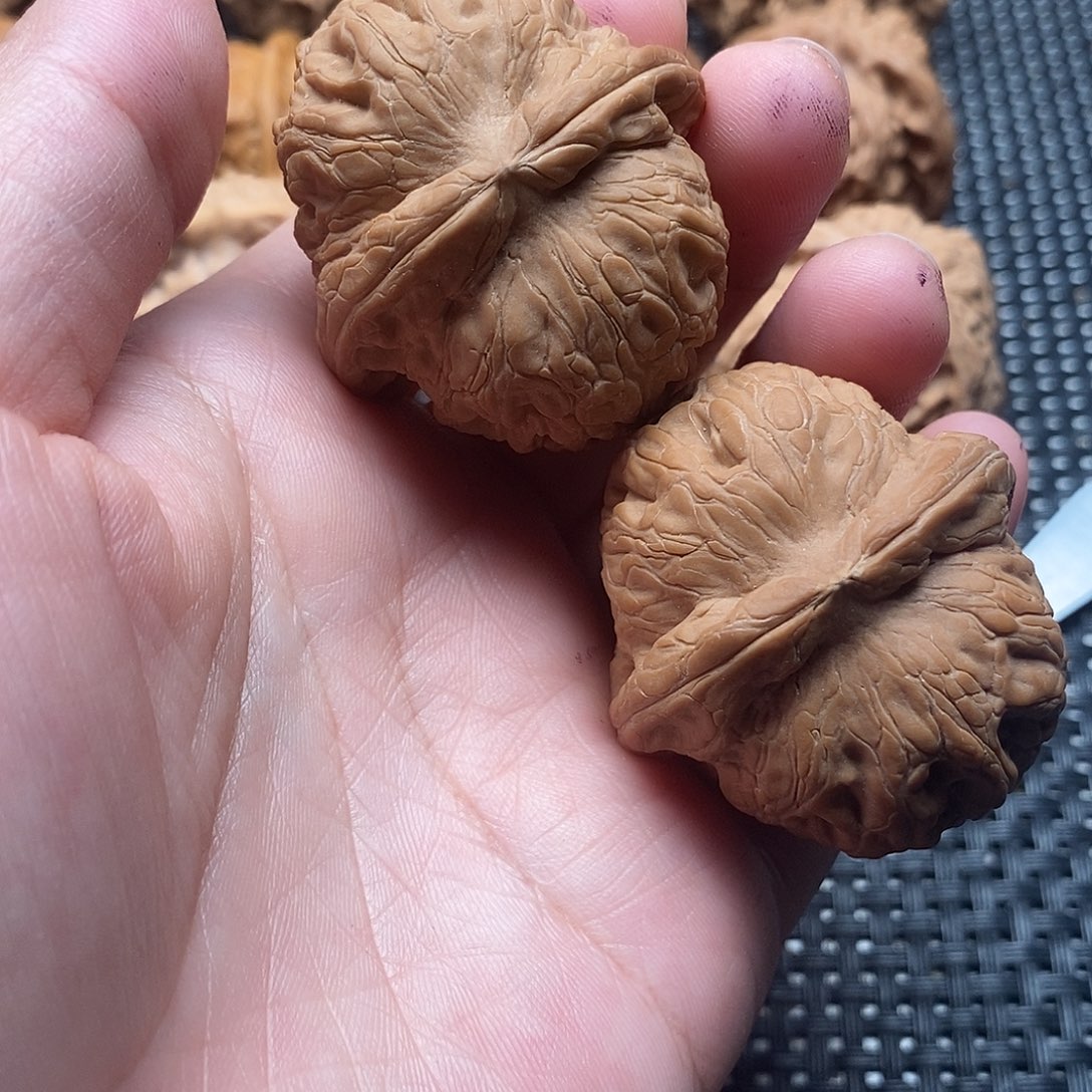 黑***子文玩核桃吊坠　核桃