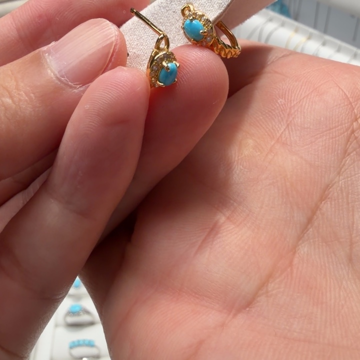 绿松石银S925镶嵌耳饰