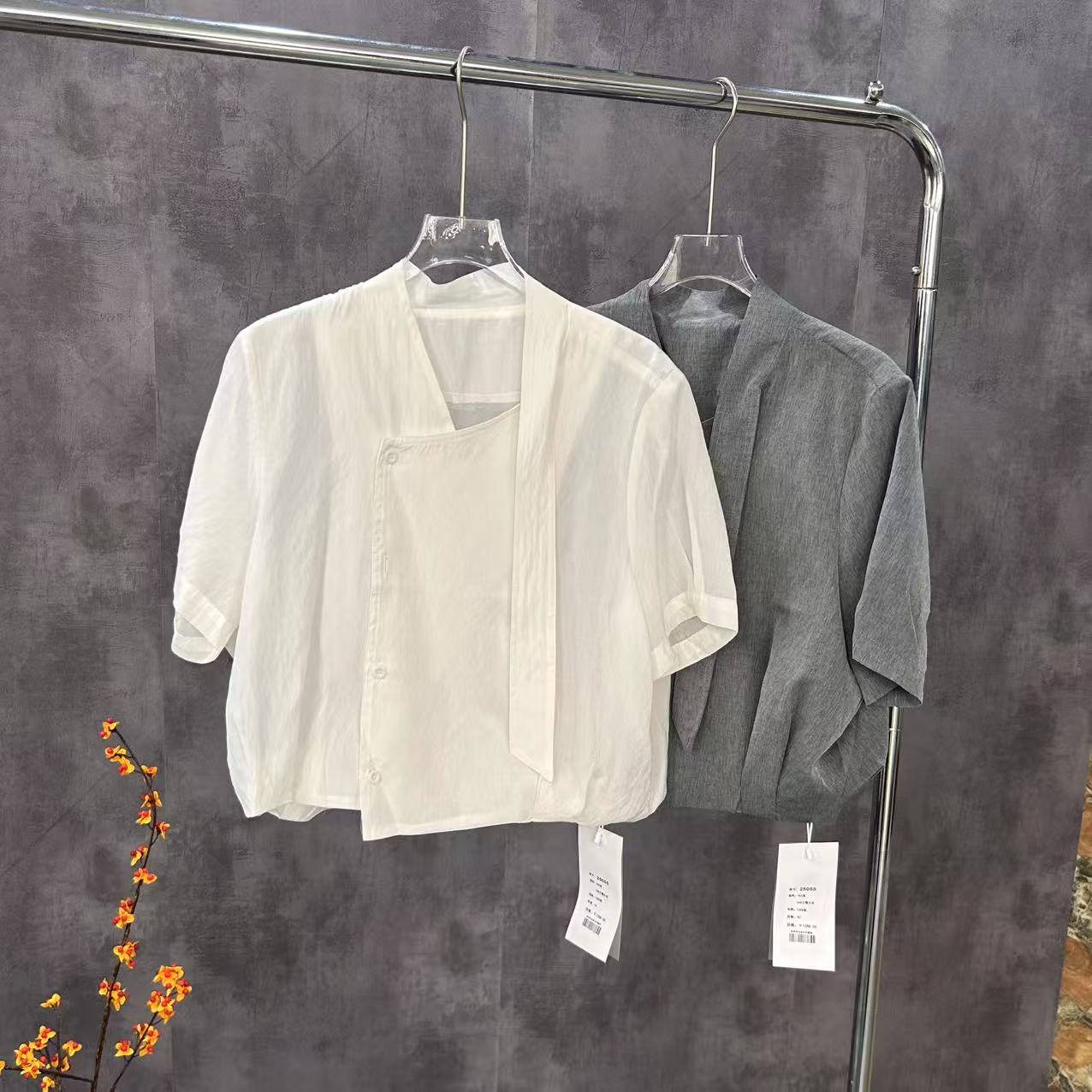 月月家/25055 设计感小众洋气独特别致短袖衬衫夏季衬衣宽松