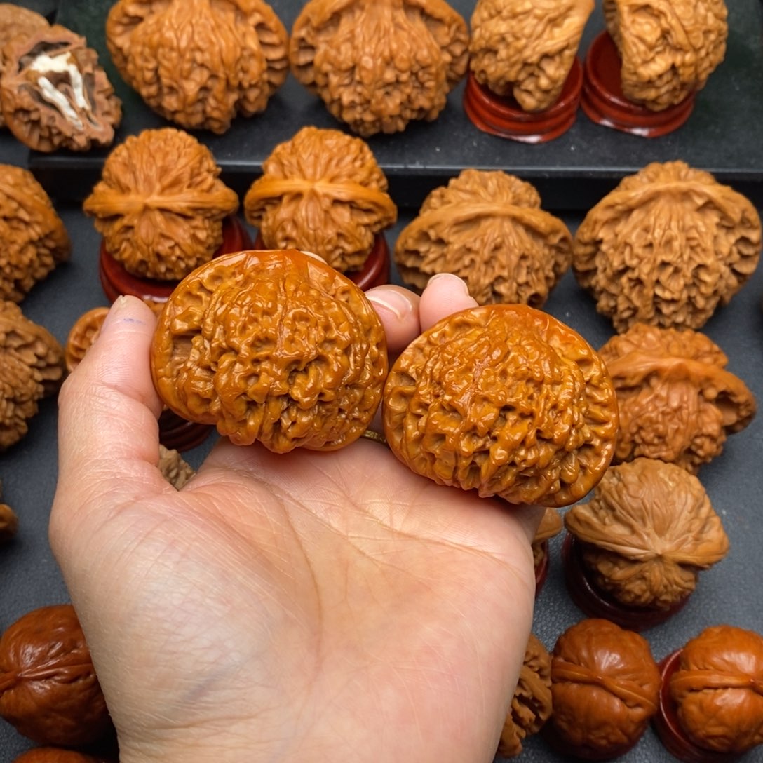 文玩核桃把件48官帽