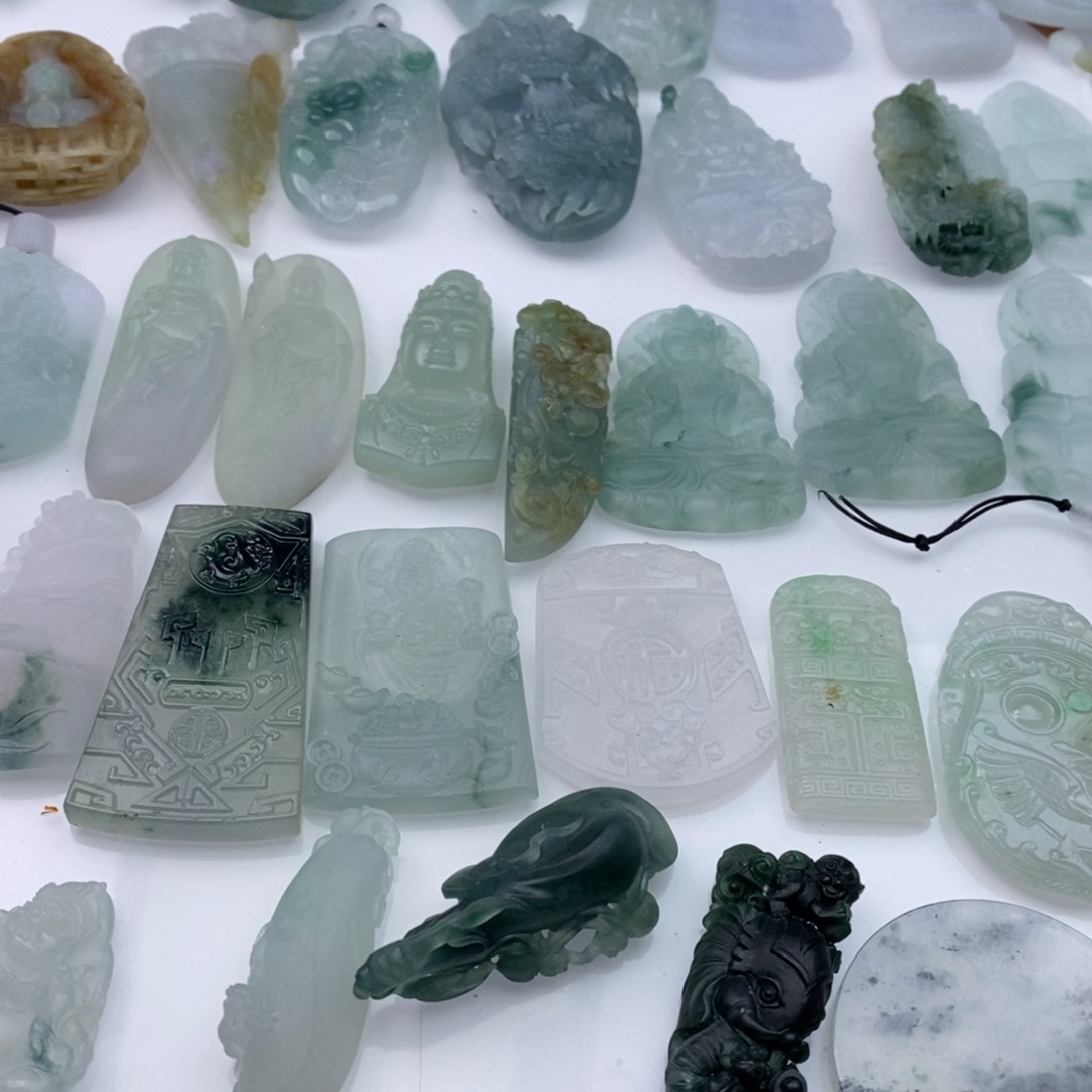 定制翡翠未镶嵌毛货无鉴赏期