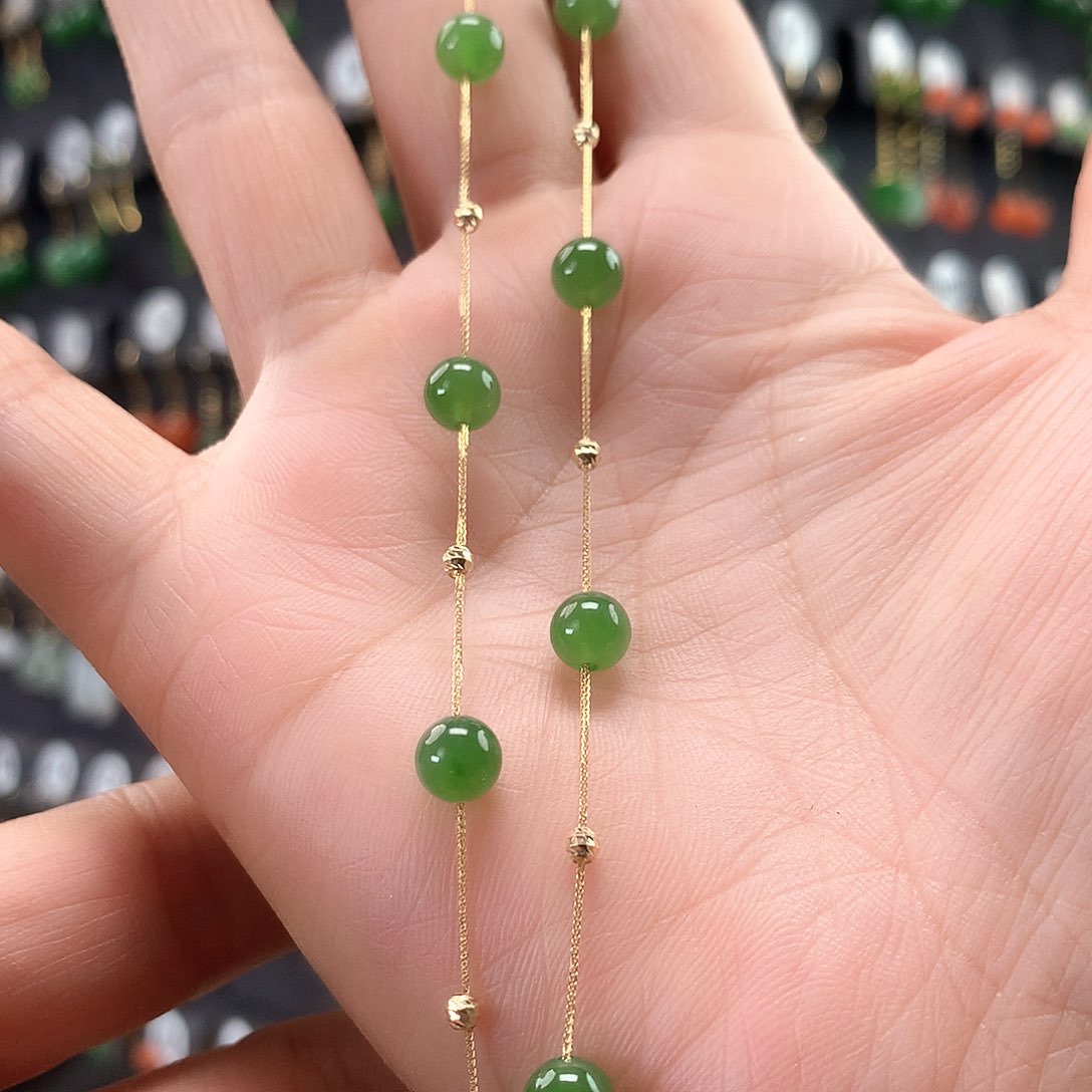 和田玉颈饰18K金镶嵌