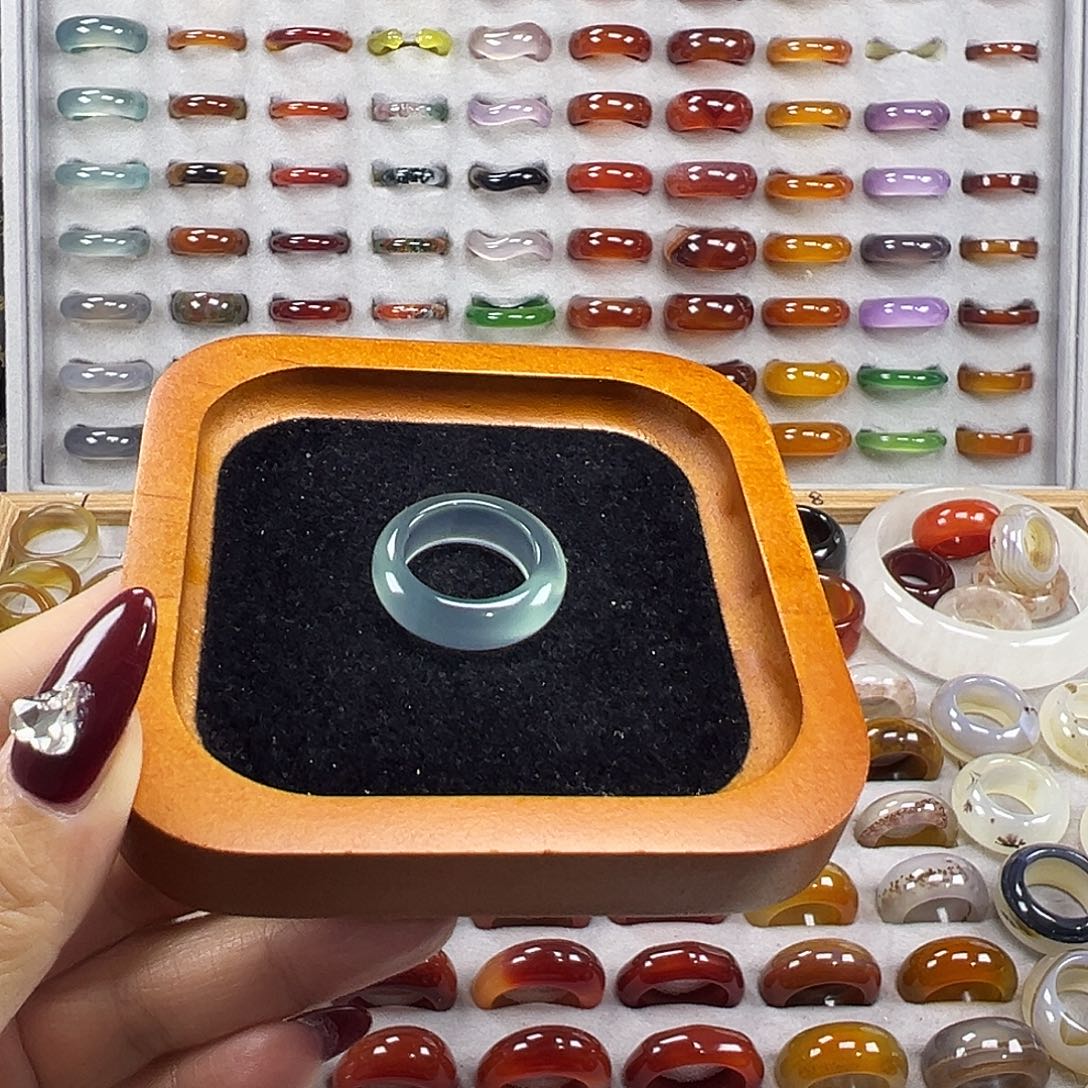 玛瑙/玉髓未镶嵌戒指B3不退换18.8港19+