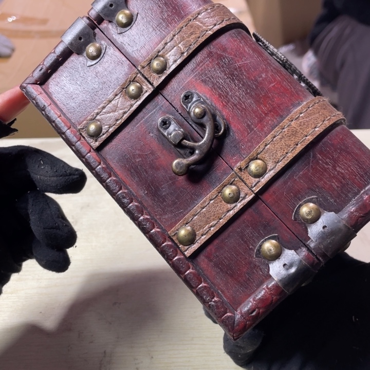 '**公欢迎大家新年快乐