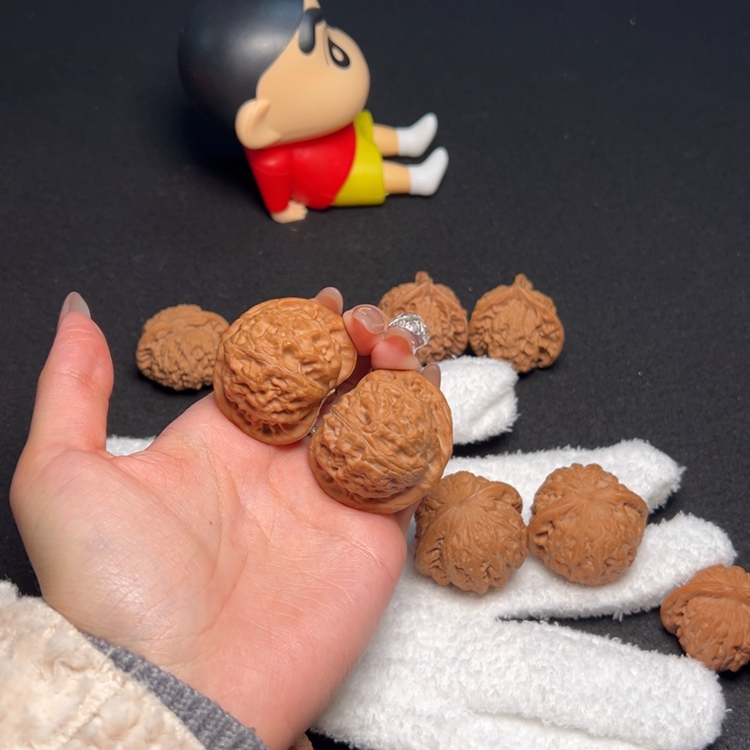 文玩核桃把件40宫灯