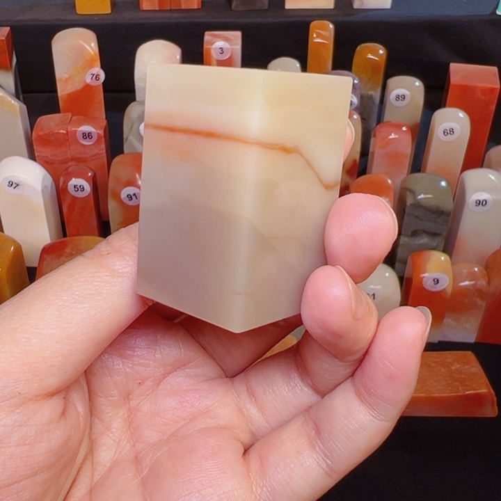 老挝石老挝精品素章