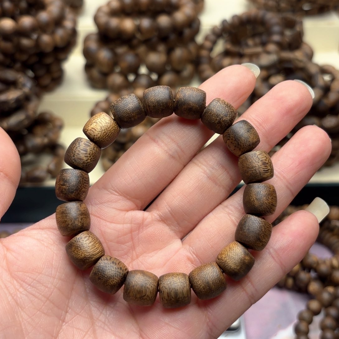 沉香手串ʚ**ɞ古珠单圈1.1-9.8克多样性发一