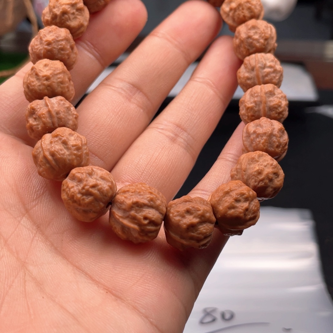 B***！吊坠猴头核桃橄榄