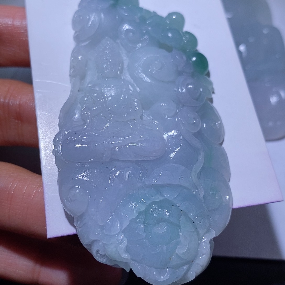 定制翡翠未镶嵌翡翠