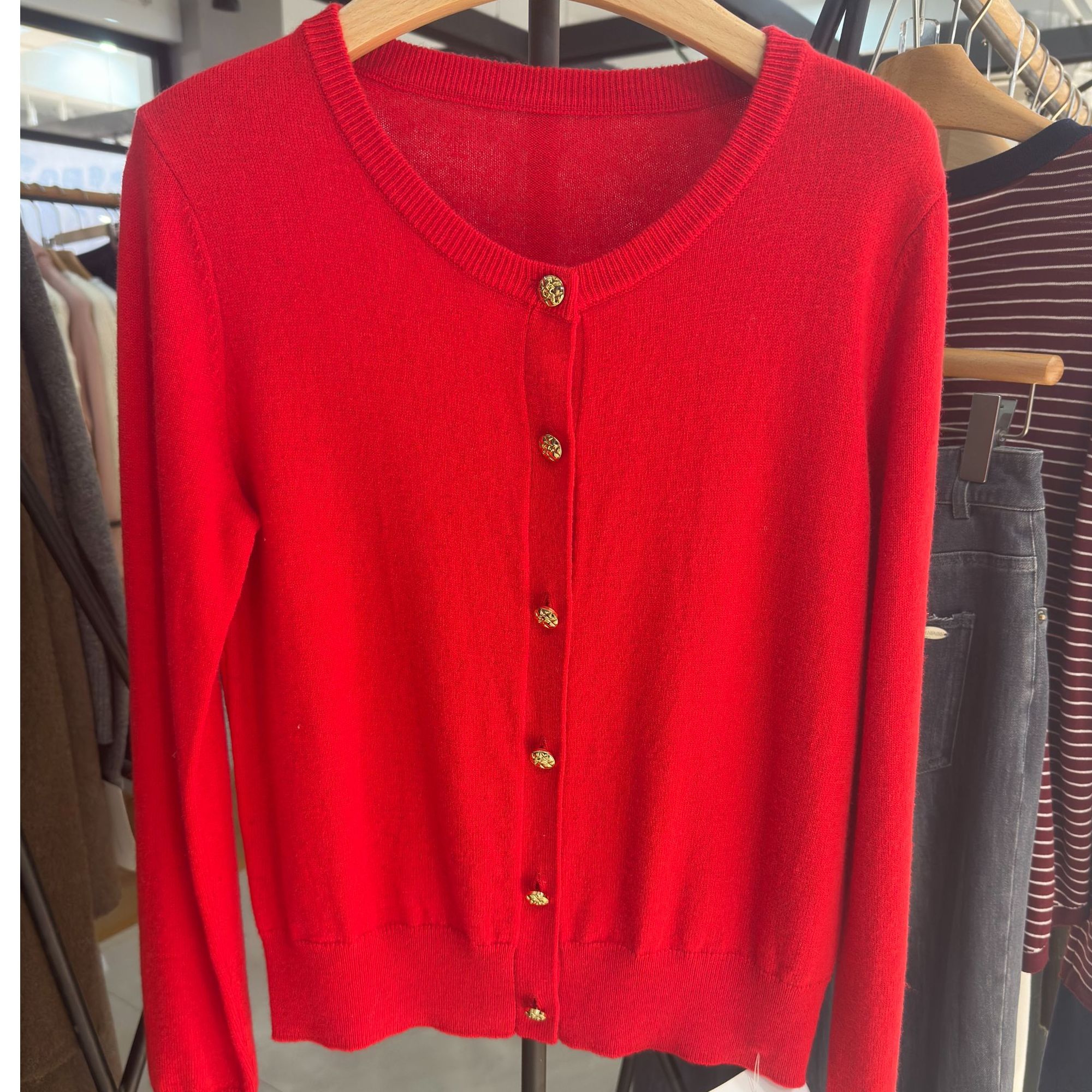 开衫长袖时尚百搭红色羊绒纯色圆领秋冬