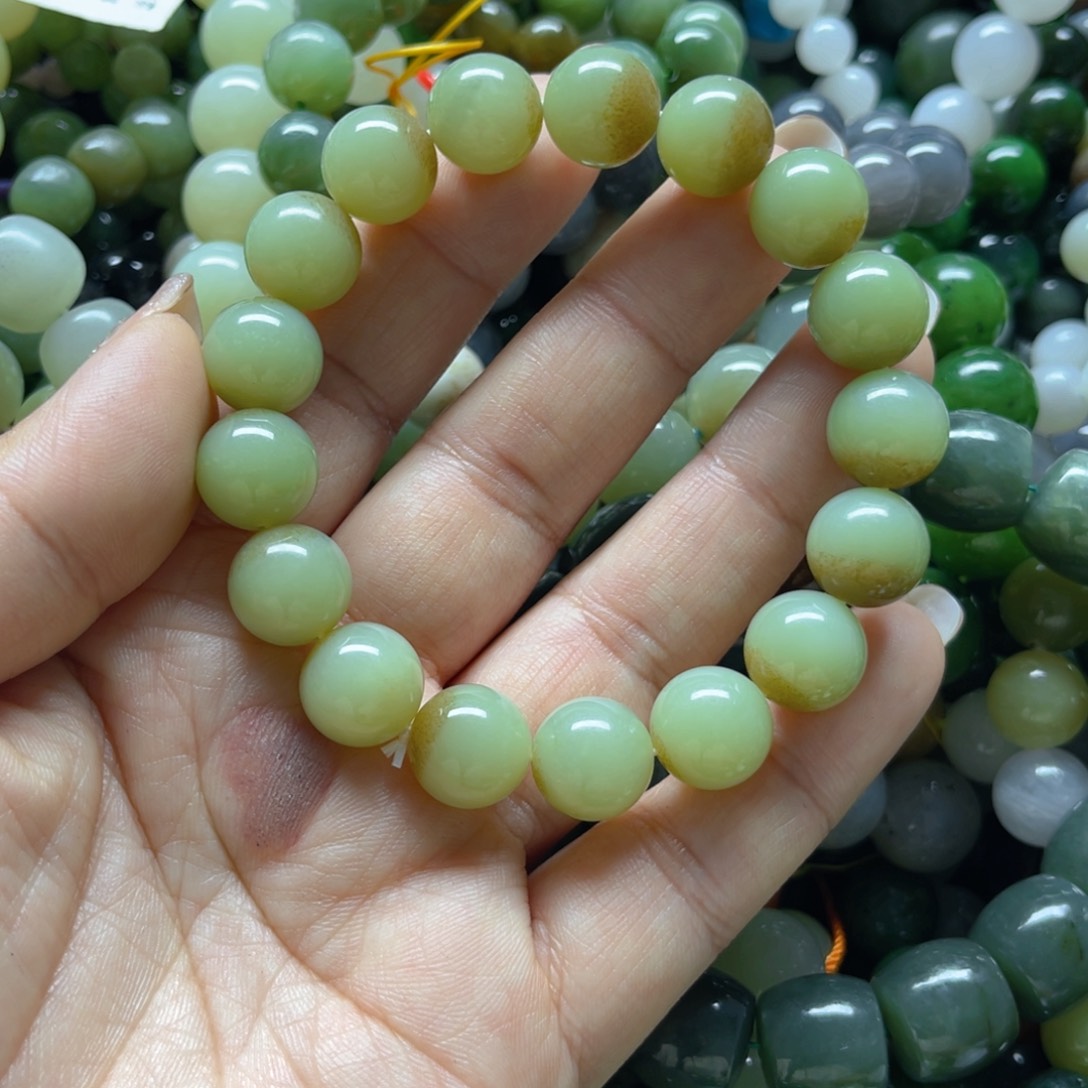 和田玉手链未镶嵌