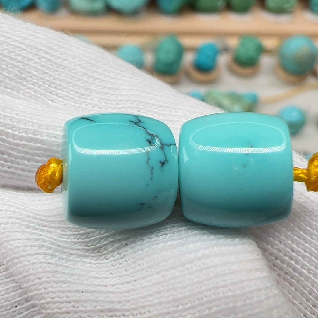 绿松石配饰未镶嵌