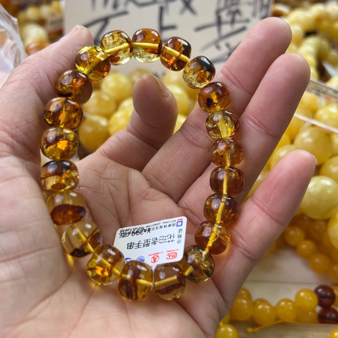 琥珀珠宝奇石未镶嵌